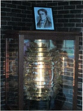 Fresnel lens